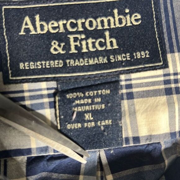 Abercrombie & Fitch Men’s Plaid Button-Up Shirt – Size XL – Navy & White - Picture 7 of 7